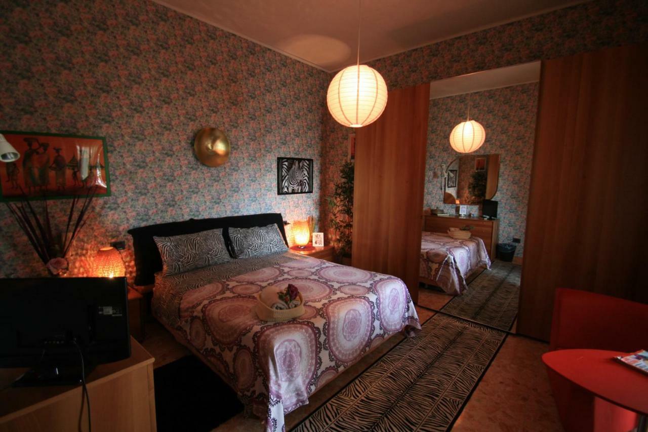 سان جيوفانّي تْيَتينو B&B Frontepista المظهر الخارجي الصورة